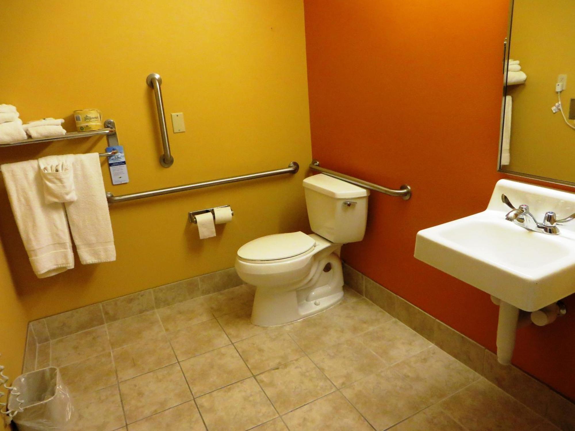 Microtel By Wyndham South Bend Notre Dame University Habitación foto